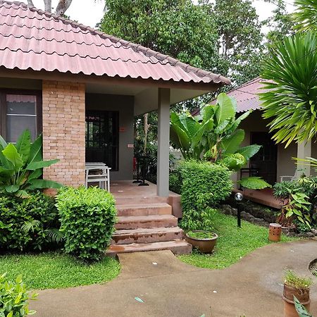 Flora Ville-SHA PLUS Chalong Esterno foto